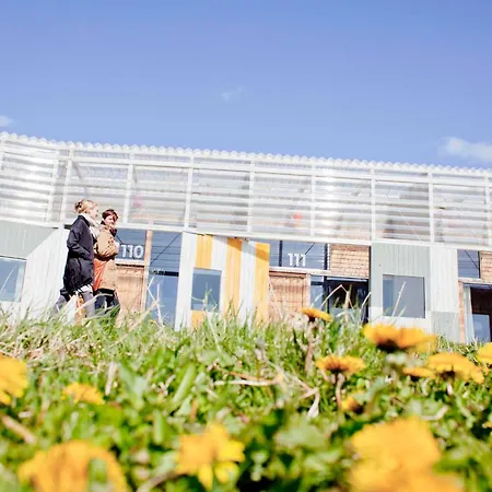 Stokkoya Strandhotell Hotell Hosen