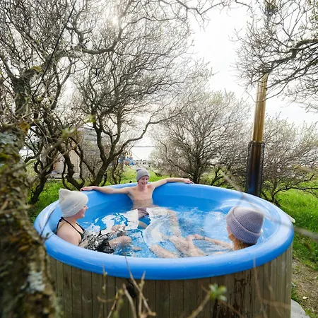 Hotell Stokkoya Strandhotell Hosen