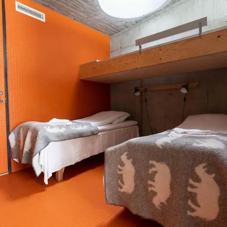 Stokkoya Strandhotell Hotell 4*