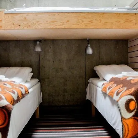 Stokkoya Strandhotell Hotell Hosen