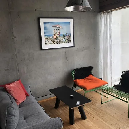 Hotell Stokkoya Strandhotell Hosen