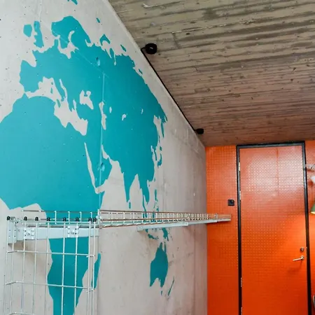 Stokkoya Strandhotell Hotell Hosen